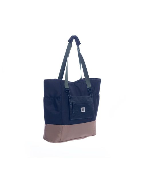 Tote Kayland