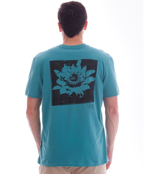 Camiseta Essecial Flor De Mandacaru